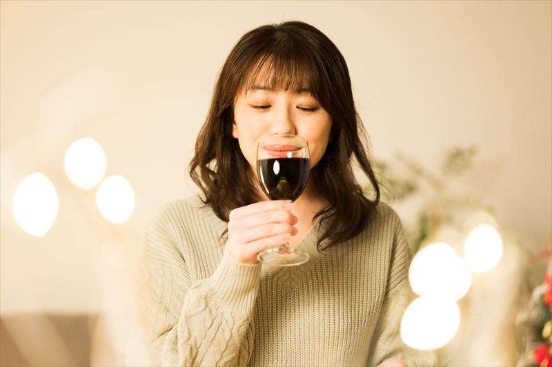 ワインの基本的な飲み方とは？